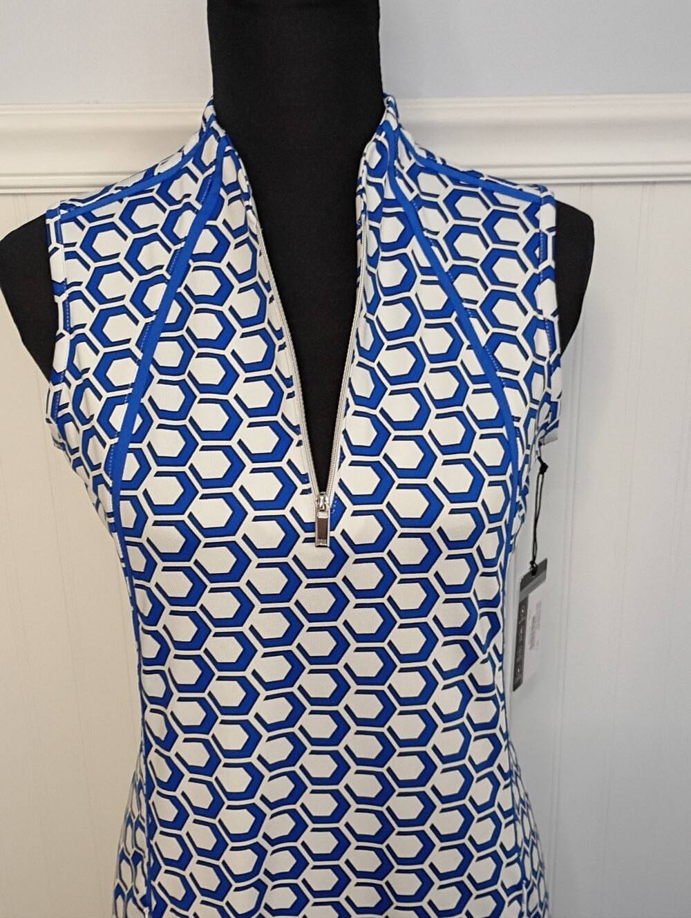 NWT Tail Mika Golf Dress Blue White Geometric Print Size Small - Picture 5 of 13